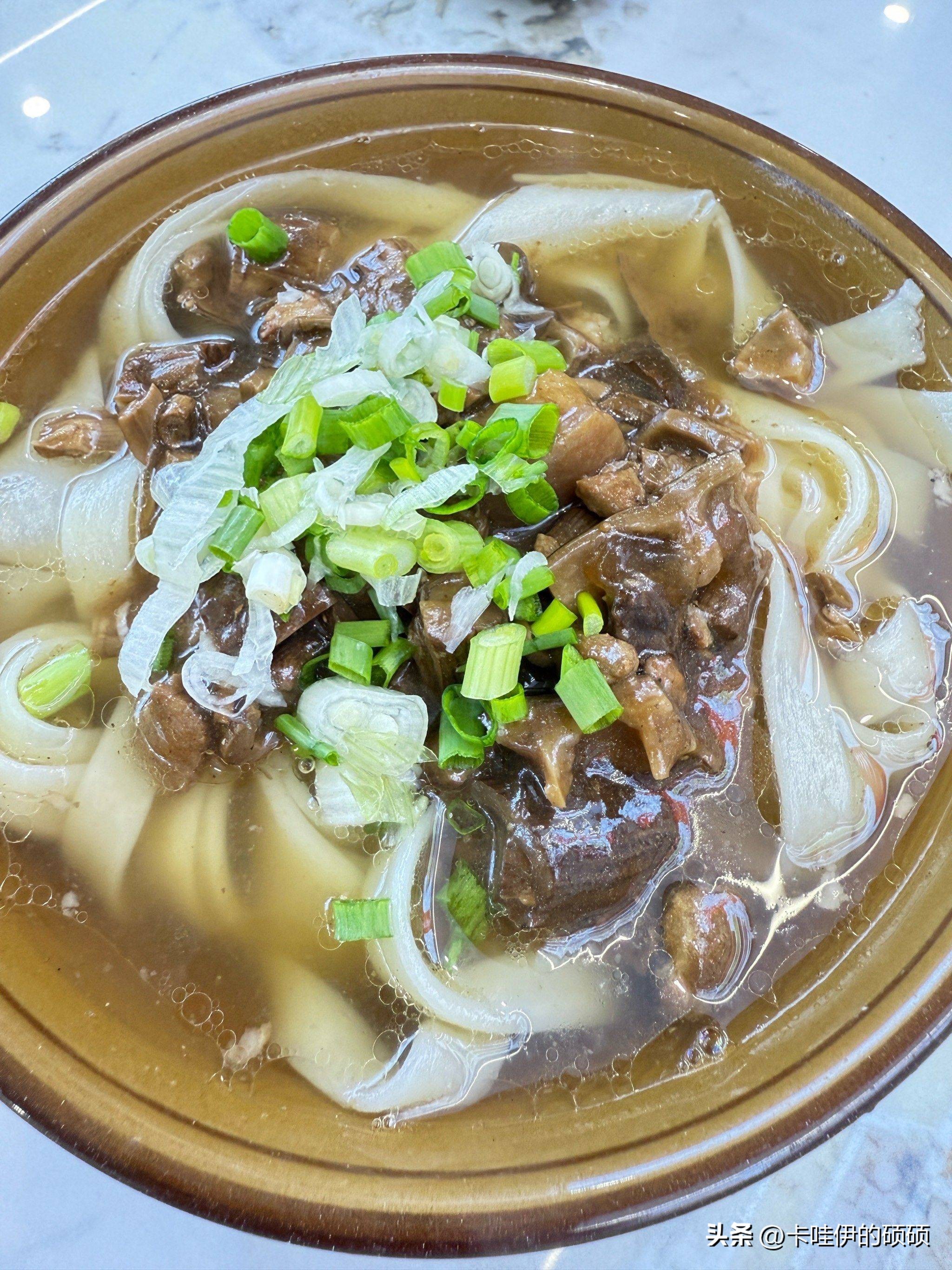 四川雅安旅游必吃的6种特色美食，逛吃一路香不停，没吃过白来了