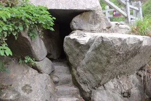 南岳衡山景点介绍_南岳衡山旅游攻略_衡山风景名胜区特色