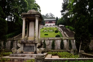 南岳衡山景点介绍_衡山风景名胜区特色_南岳衡山旅游攻略