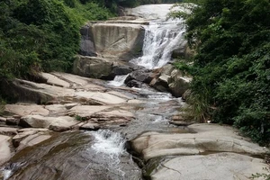 衡山旅游攻略_南岳衡山旅游攻略_南岳衡山徒步指南