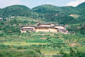 南靖土楼旅游攻略_土楼建筑特色_福建南靖土楼旅游攻略