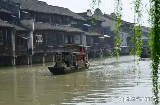 乌镇旅游攻略住宿推荐_乌镇西栅东栅景区介绍_乌镇自由行攻略