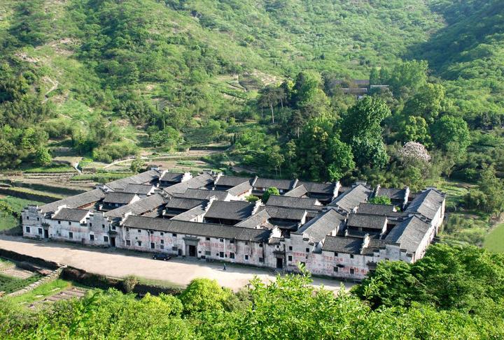 诸暨东白湖旅游攻略_诸暨西施故里旅游线路推荐_诸暨五泄风景区旅游攻略