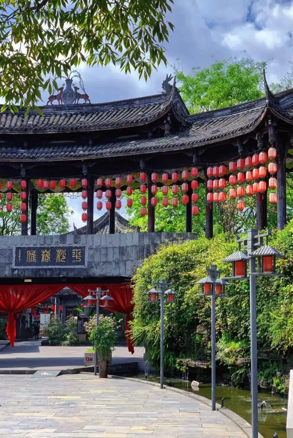白沫江玩水体验_平乐古镇旅游攻略_邛崃平乐古镇旅游攻略