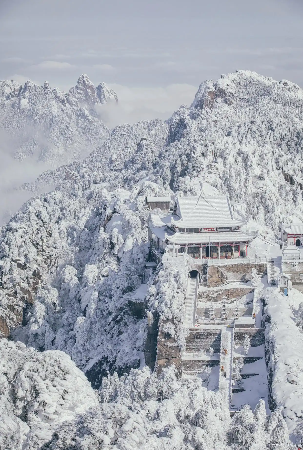 冬日衡山冰雪仙境_衡山千年禅意古刹_冬季衡山旅游攻略