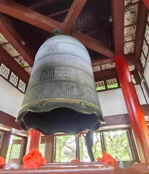 杭州西湖旅游攻略_杭州西湖十大景点_断桥残雪苏堤春晓