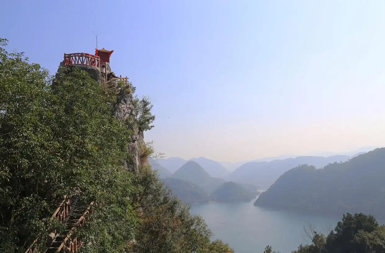三峡大坝景点介绍_湖北宜昌旅游攻略_宜昌旅游攻略