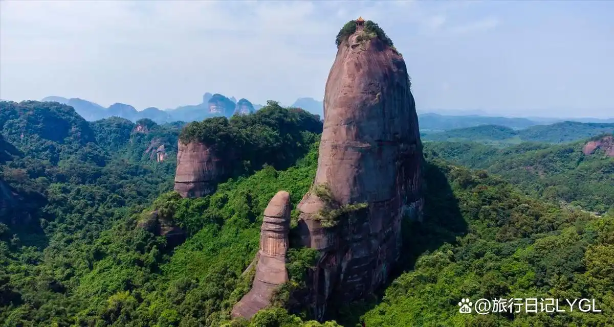 深圳到丹霞山旅游攻略_韶关丹霞山景区门票价格_韶关丹霞山景区游玩路线推荐