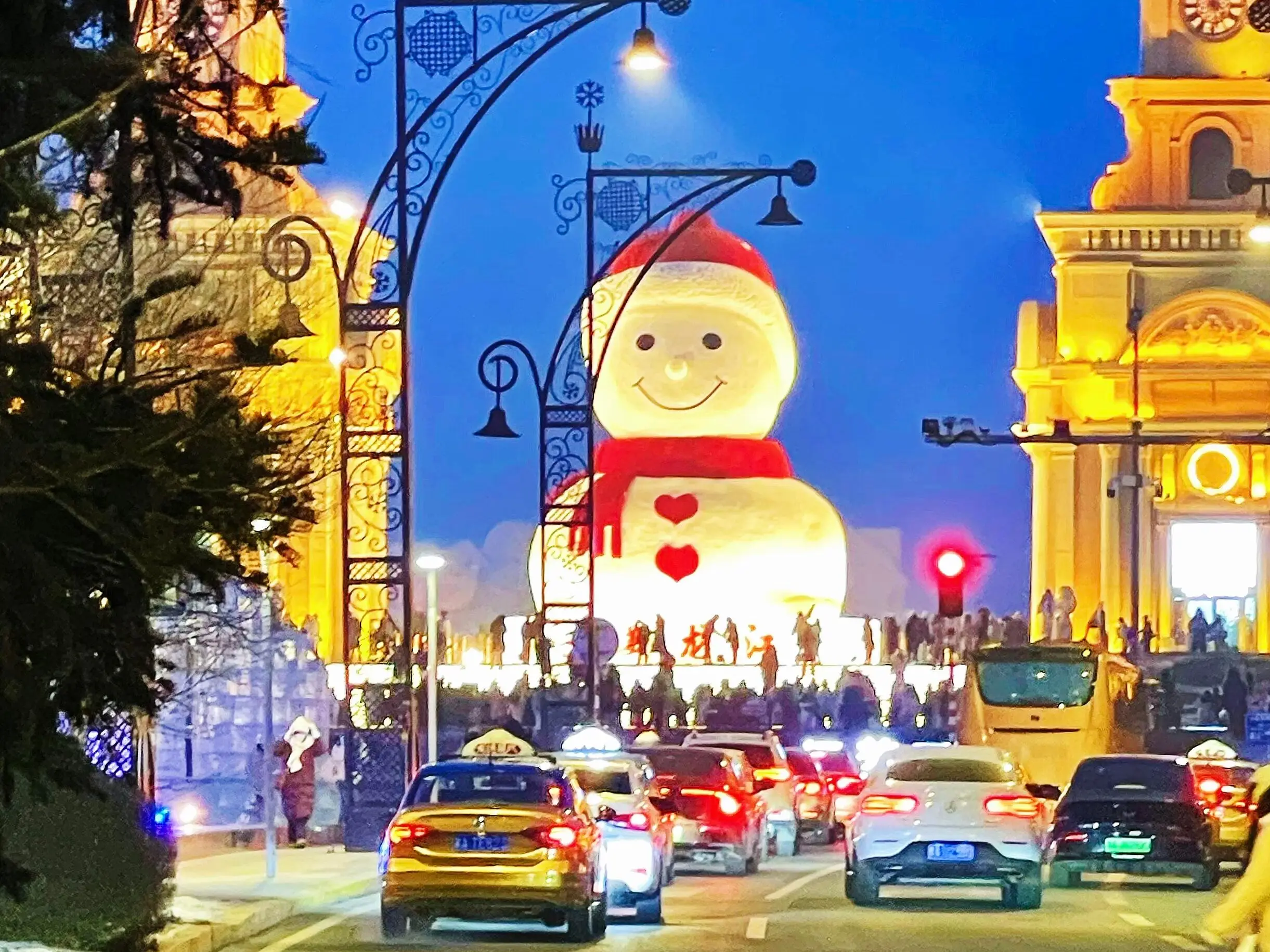 雪乡滑雪体验_冬天去哈尔滨旅游攻略_哈尔滨五日游