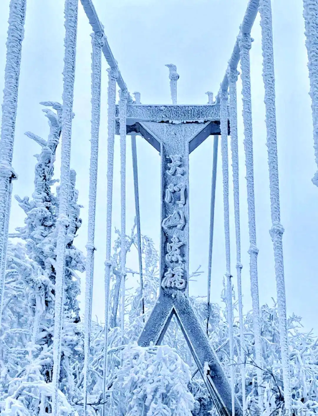 张家界冬季旅游攻略_天门山冬季雪景_张家界冬天旅游攻略