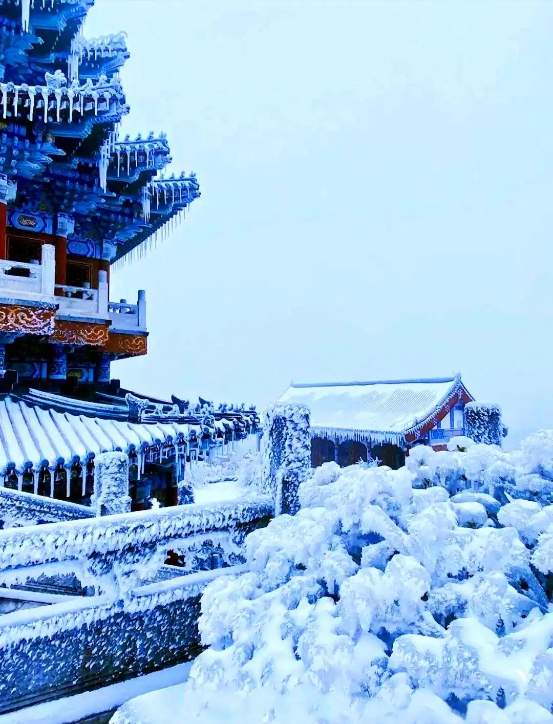 张家界冬季旅游攻略_张家界冬天旅游攻略_天门山冬季雪景