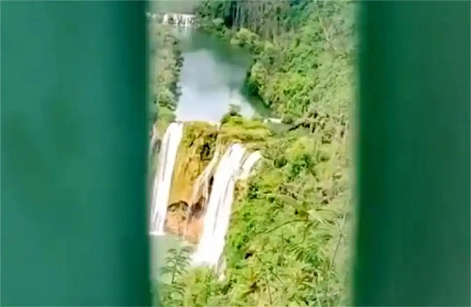 罗平九龙瀑布旅游攻略_罗平九龙瀑布群风景区围栏拆除_九龙瀑布群风景区封闭式管理