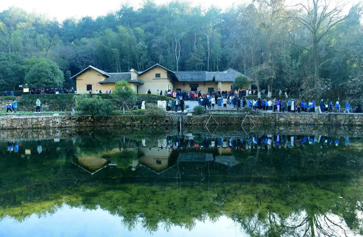 湘潭一韶山旅游攻略_韶山核心景区周边住宿推荐_韶山旅游住宿攻略