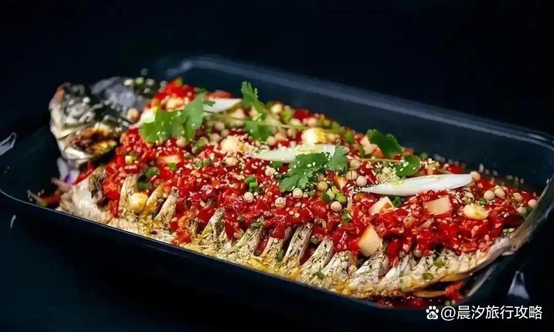 三亚旅游景点攻略_三亚 渔村旅游攻略_三亚美食推荐