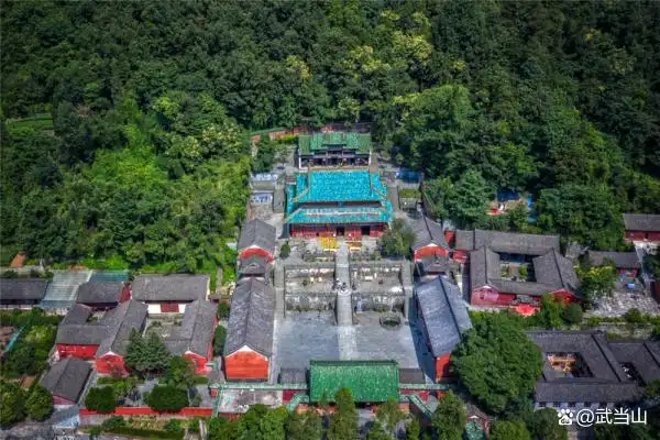 武当山旅游最实用攻略_武当山景区通票半价优惠_武当山冬季旅游攻略
