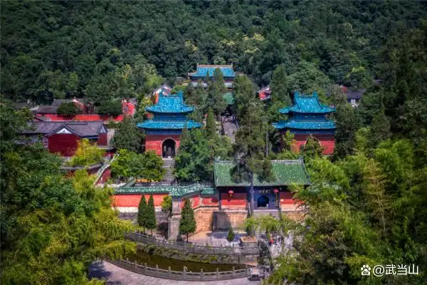 武当山旅游最实用攻略_武当山景区通票半价优惠_武当山冬季旅游攻略