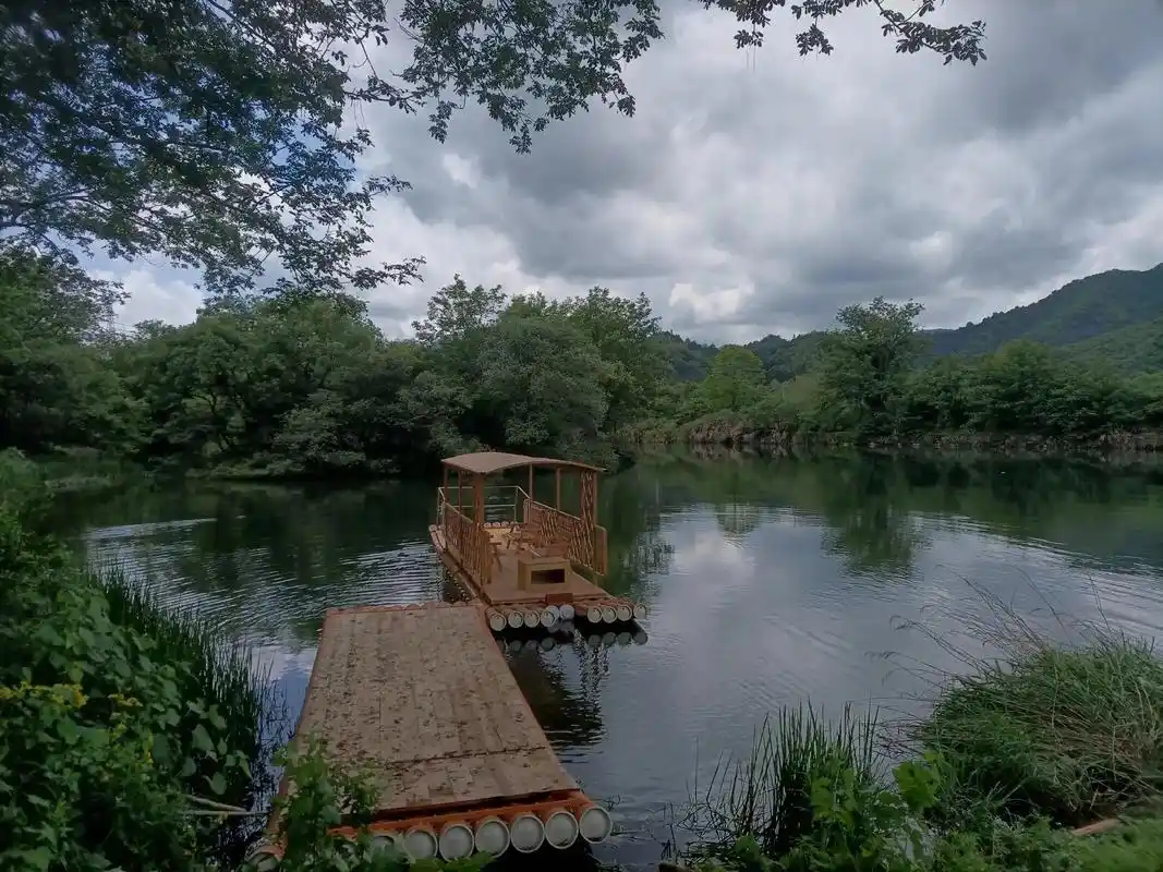 伊春漂流景点推荐_伊春夏季旅游攻略_8月伊春旅游攻略