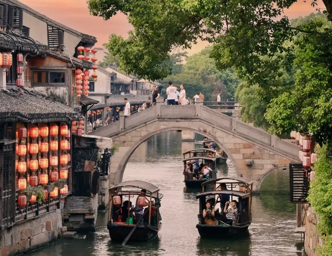 西塘旅游攻略详细_西塘古镇两日游_烟雨长廊漫步体验