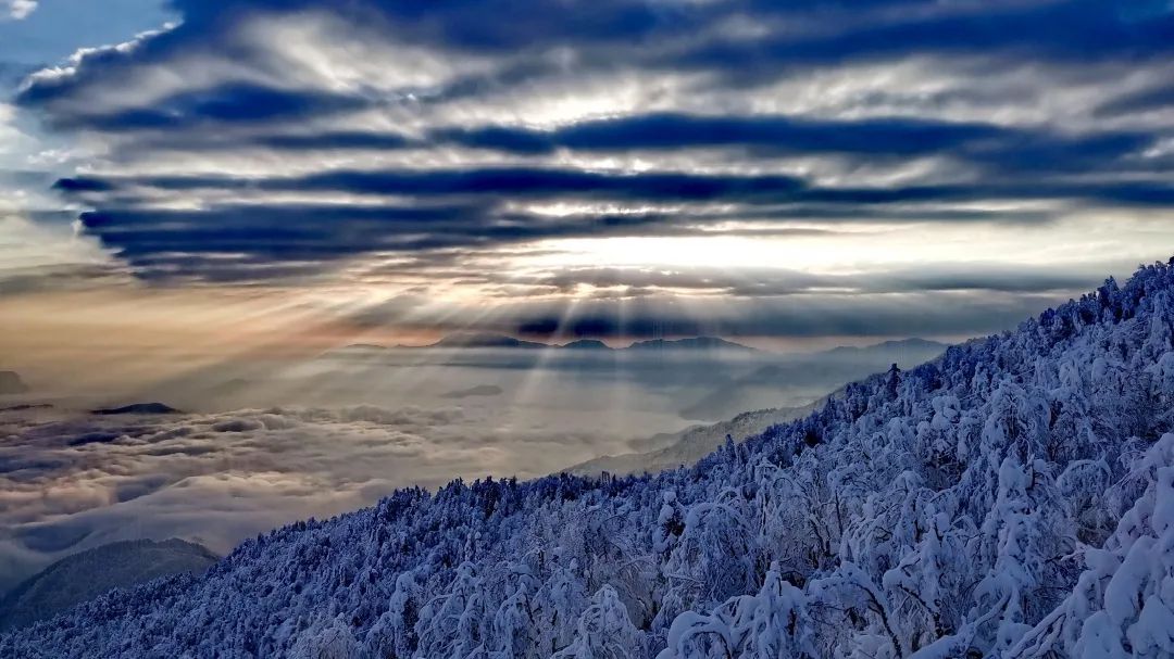瓦屋山赏雪攻略_瓦屋山旅游攻略2026_瓦屋山冰雪旅游节