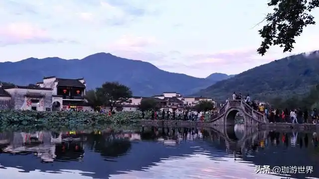 合肥出发黄山宏村自驾攻略_上海到安徽黄山2日旅游攻略_黄山宏村2日游行程规划
