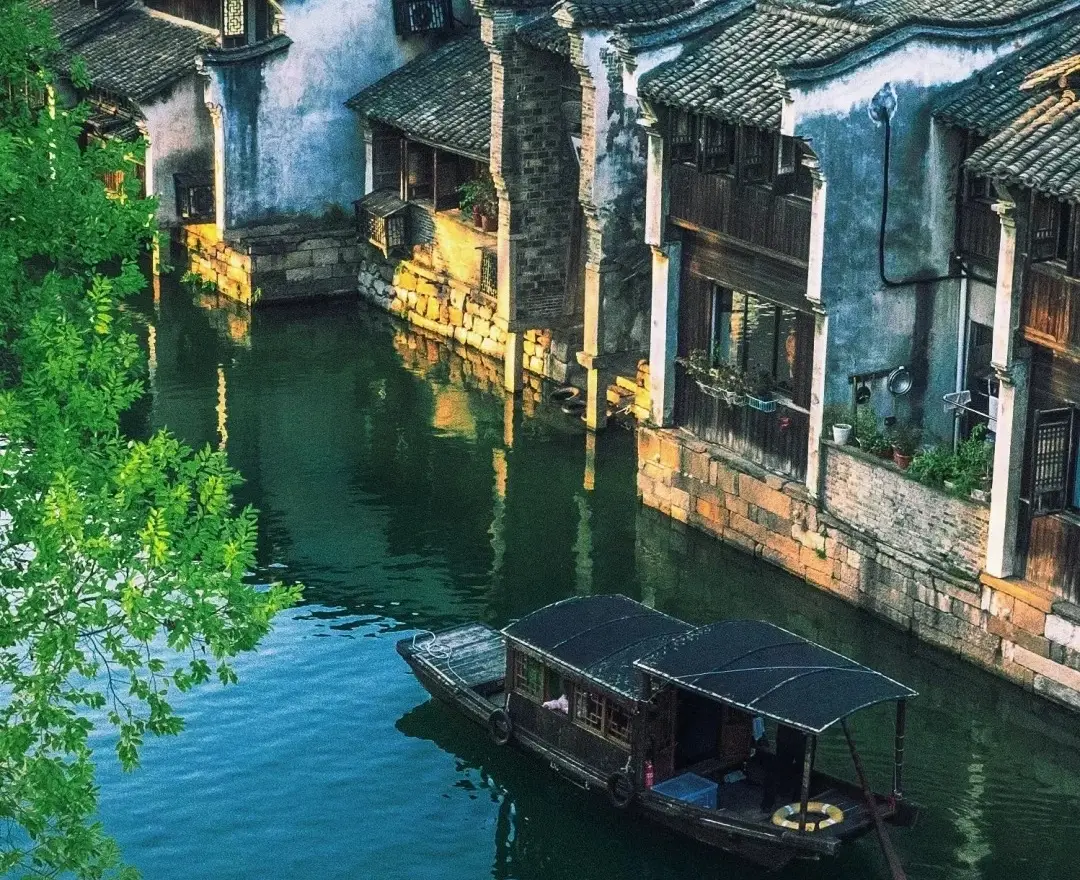 乌镇两天一夜旅游攻略_乌镇国庆旅游攻略_乌镇东栅西栅景点介绍