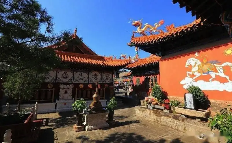 呼和浩特十大必玩景点_内蒙古博物院_呼和浩特旅游攻略