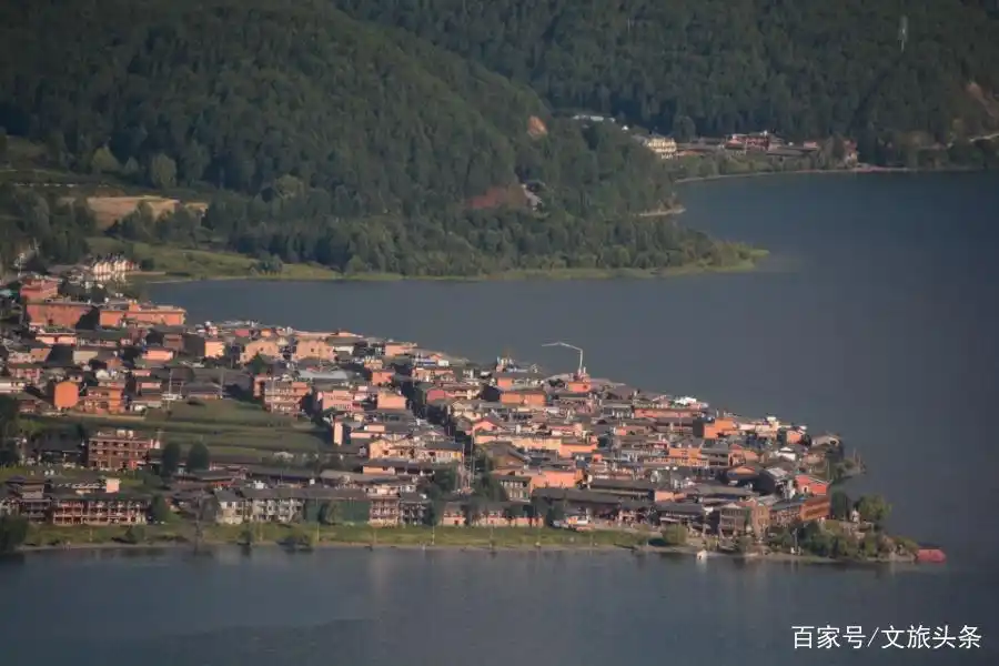 泸沽湖旅游攻略_丽江泸沽湖蓬莱三岛景点_丽江泸沽湖环湖游线路