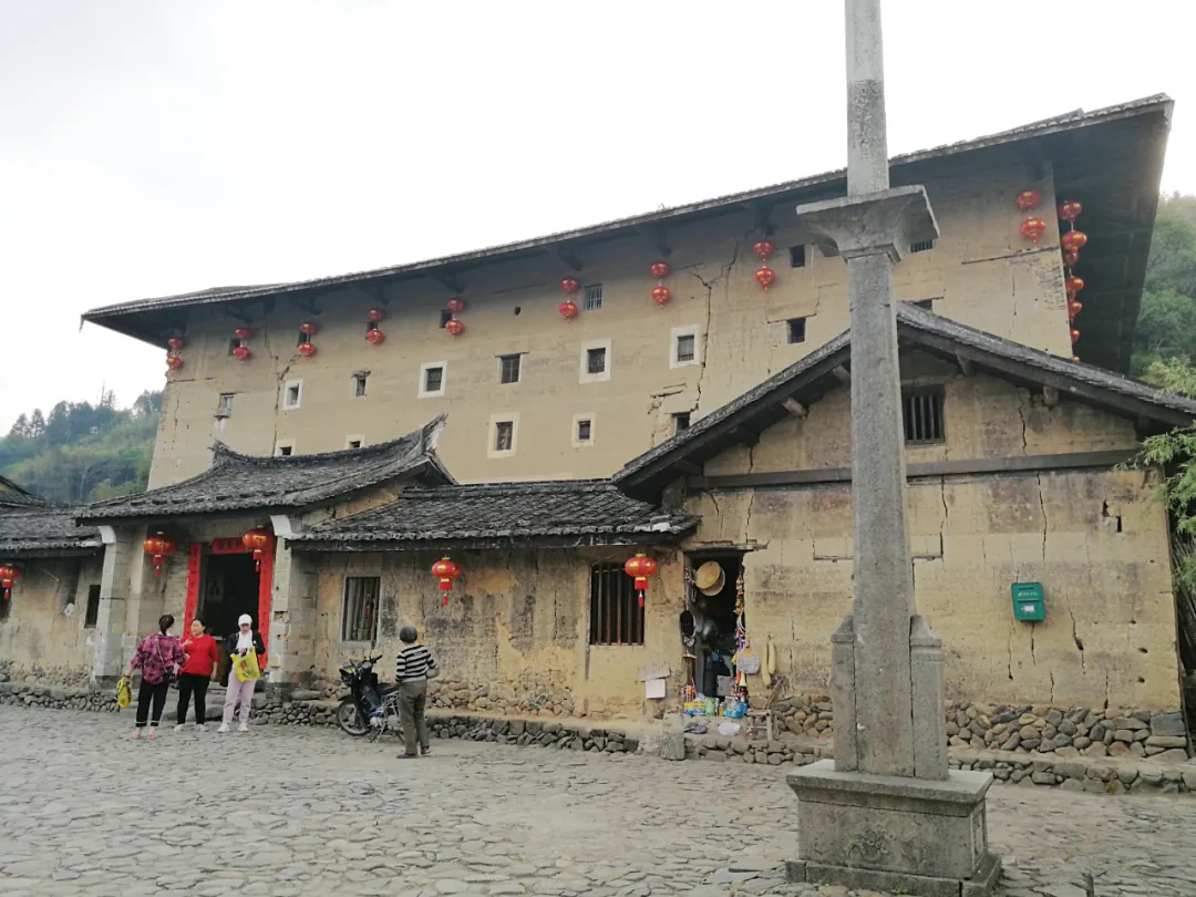 中秋国庆福建土楼最全旅游攻略，田螺坑or云水谣？