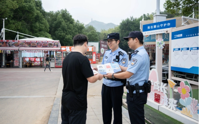 西津渡古街旅游_镇江高铁站攻略_镇江金山寺旅游攻略