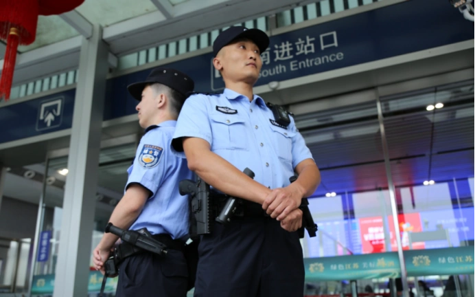 镇江金山寺旅游攻略_西津渡古街旅游_镇江高铁站攻略
