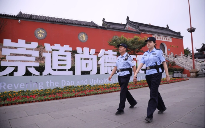 镇江高铁站攻略_镇江金山寺旅游攻略_西津渡古街旅游
