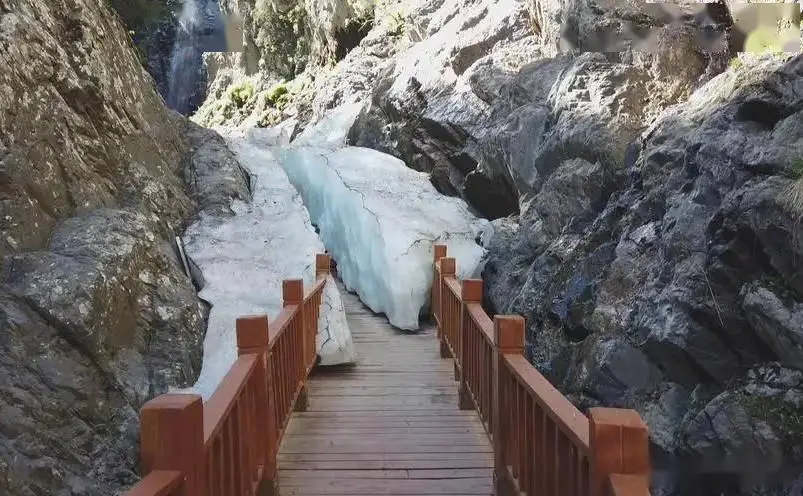 乌鲁木齐国庆旅游攻略_乌鲁木齐十大必玩景点_新疆国际大巴扎旅游攻略