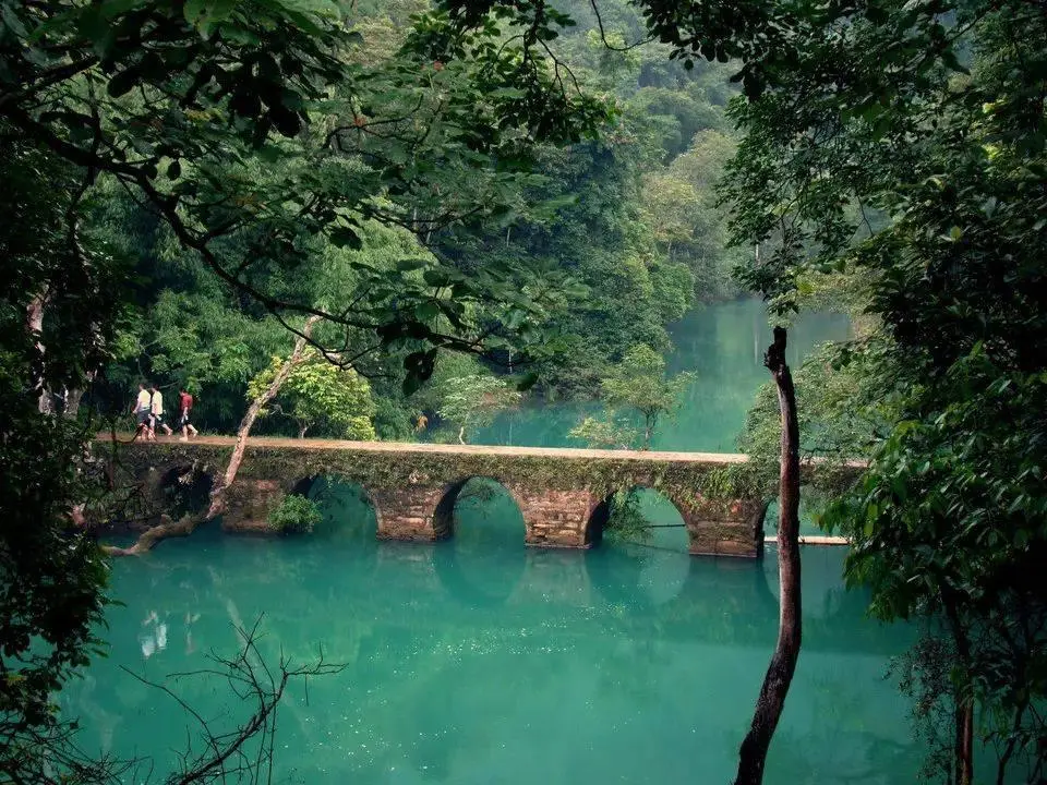 荔波旅游攻略_荔波旅游攻略图片_荔波小七孔旅游攻略
