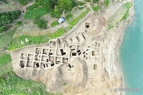 瞿塘峡长江三峡开篇奇景_瞿塘峡旅游攻略_瞿塘峡夔门天下雄关自然景观