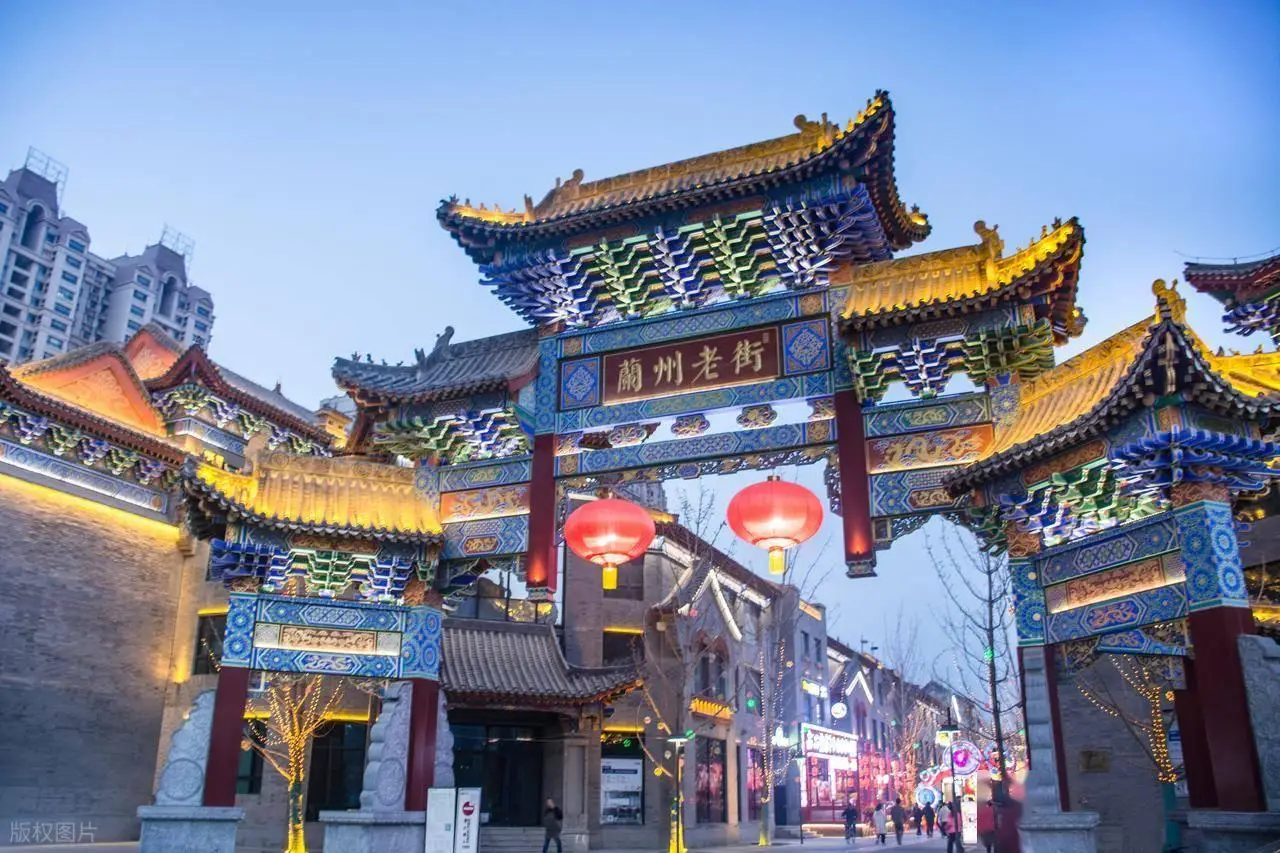 兰州好玩景点推荐_兰州敦煌张掖旅游攻略_甘肃省博物馆白塔山公园中山桥