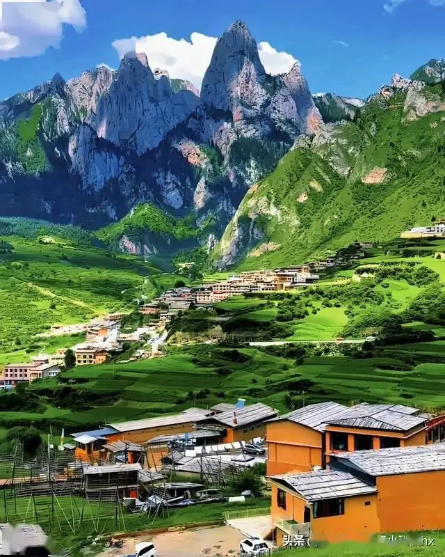扎尕那最佳游玩时间_扎尕那旅游攻略达日村_扎尕那旅游攻略