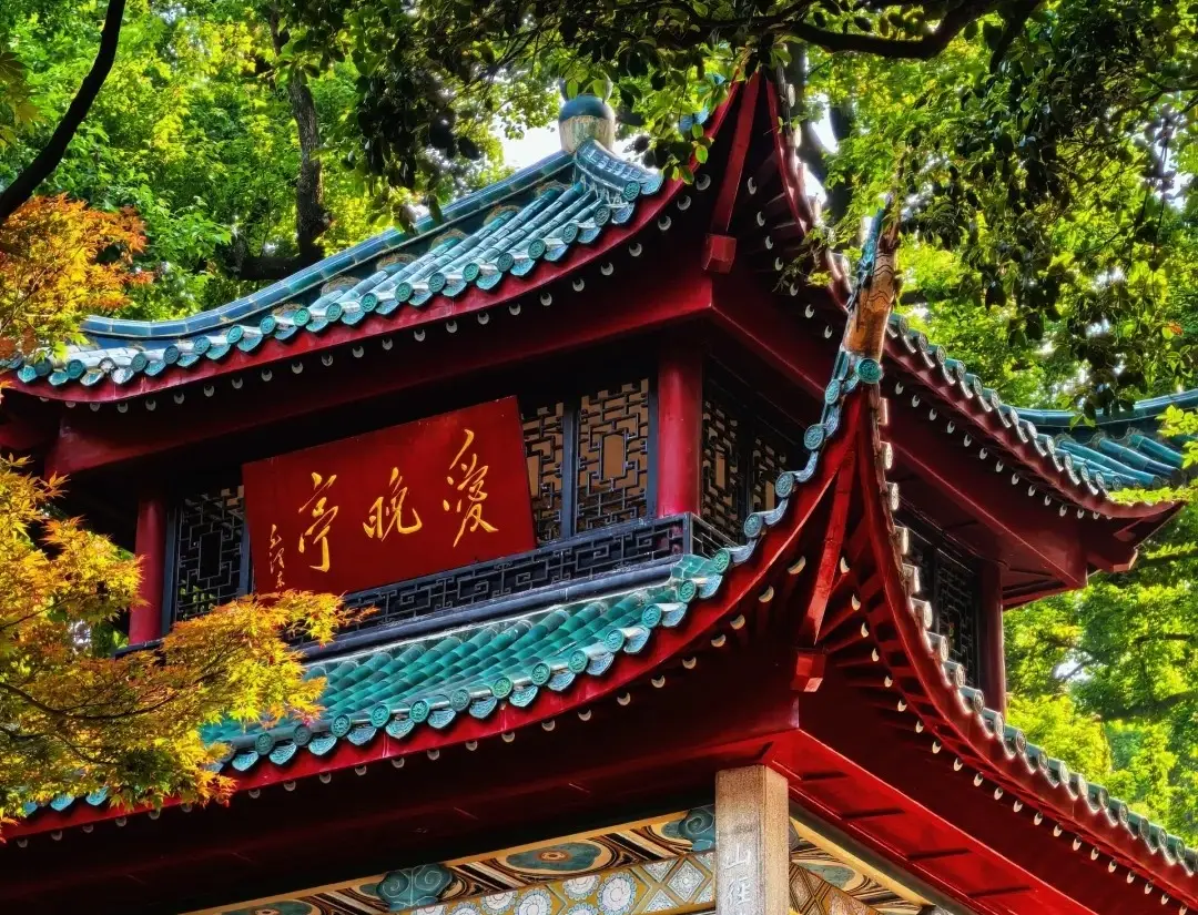 橘子洲头湘江风光带_长沙旅游攻略两日游_长沙五日游攻略