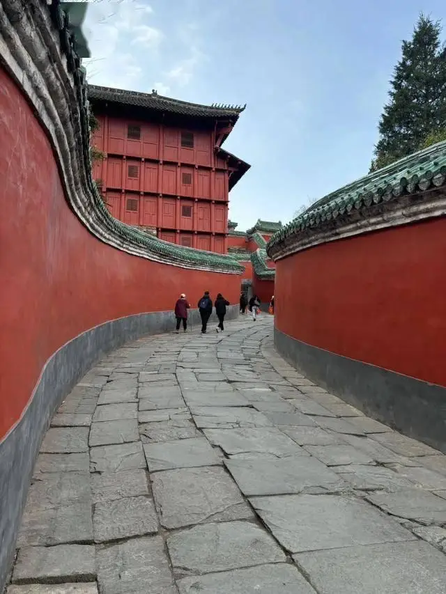 武当山旅游攻略_十堰到武当山旅游攻略_武当山门票预订