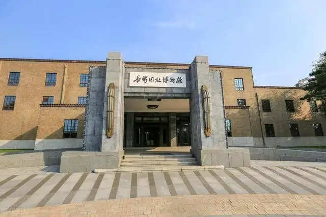 净月潭伪满皇宫博物院长影世纪城_长春十大景点推荐_长春净月潭国家森林公园旅游攻略