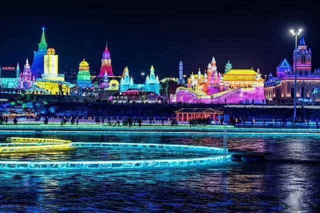 长春净月潭国家森林公园旅游攻略_长春十大景点推荐_净月潭伪满皇宫博物院长影世纪城