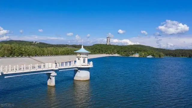 净月潭伪满皇宫博物院长影世纪城_长春净月潭国家森林公园旅游攻略_长春十大景点推荐
