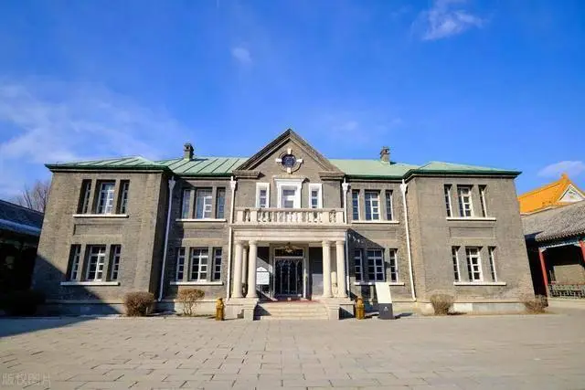 长春净月潭国家森林公园旅游攻略_净月潭伪满皇宫博物院长影世纪城_长春十大景点推荐