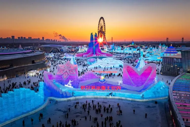哈尔滨三日游路线_哈尔滨旅游攻略2026_圣索菲亚教堂中央大街一日游攻略