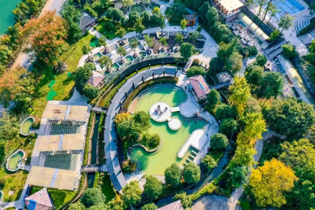 咸宁旅游攻略_咸宁碧桂园凤凰温泉酒店攻略_咸宁温泉滑雪旅游线路