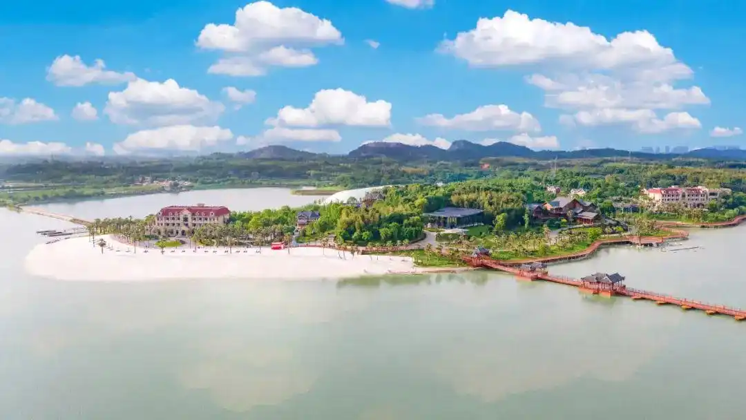 咸宁碧桂园凤凰温泉酒店攻略_咸宁旅游攻略_咸宁温泉滑雪旅游线路
