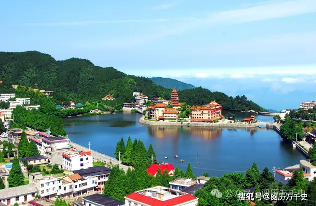 咸宁城市简介 湖北省辖地级市 咸宁旅游景点推荐_咸宁二日游旅游攻略