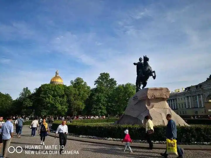 圣彼得堡旅游攻略_圣彼得堡旅游攻略_俄罗斯十月革命历史