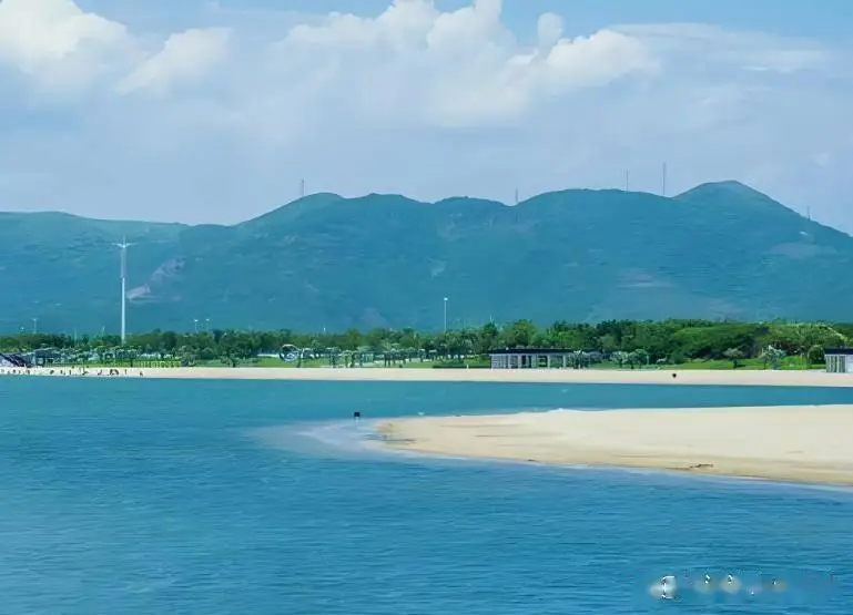 柳州螺蛳粉美食攻略_柳州十大必去景点_柳州旅游攻略古镇