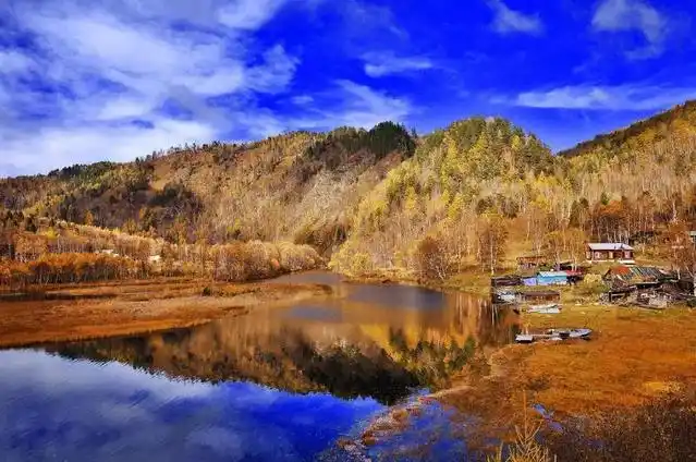 贝加尔湖旅游攻略_贝加尔湖秋季旅游_贝加尔湖生物多样性探索