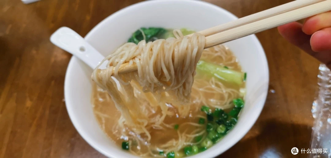 招牌竹升面，所谓的斋面（素面）